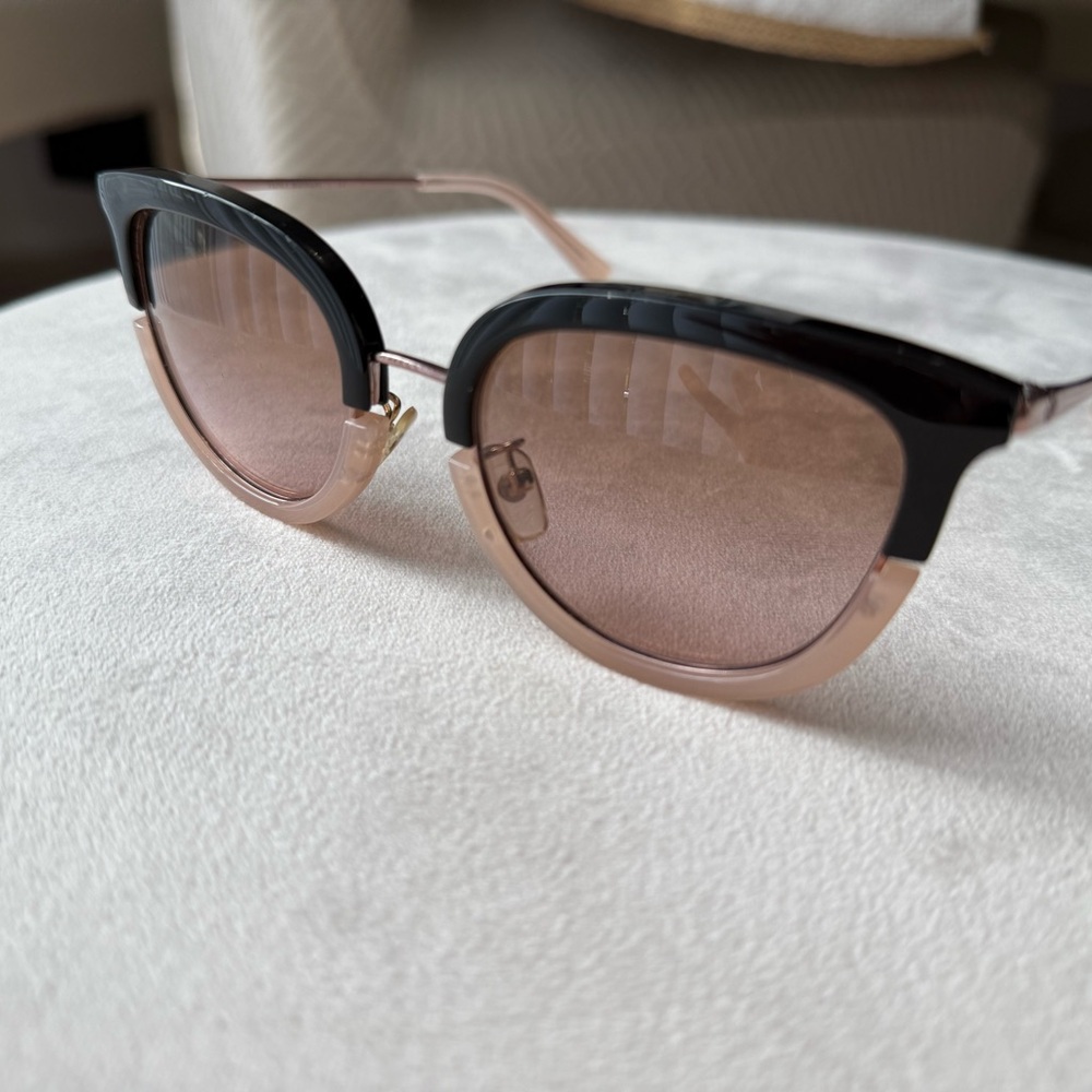 Tory Burch Black and Tan Sunglasses - Picture 2 of 5